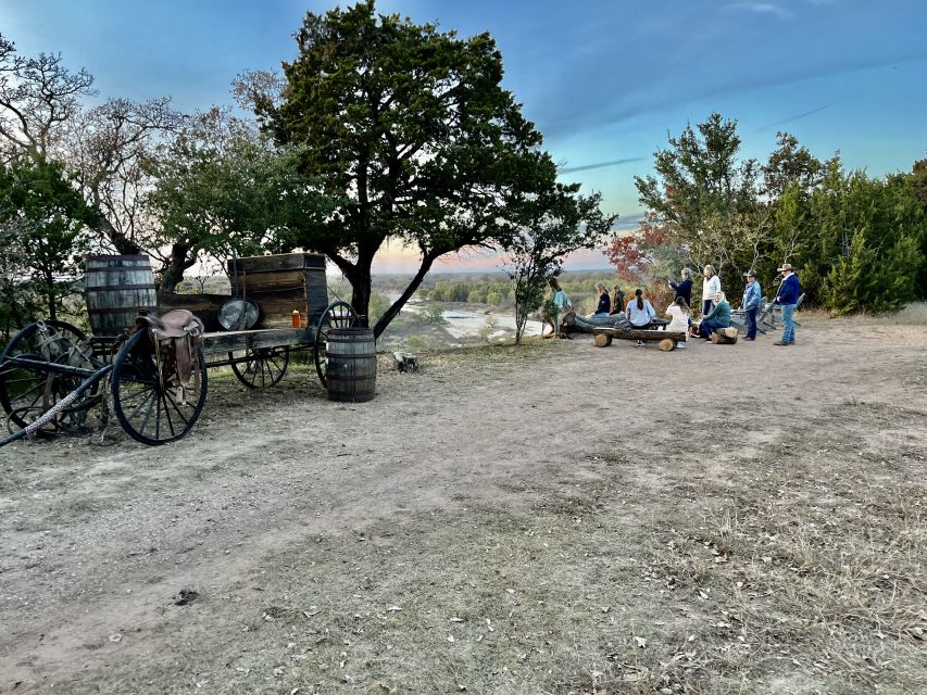 Waco: Sunset Horseback Ride - Starting at Brazos Bluffs Ranch near Waco