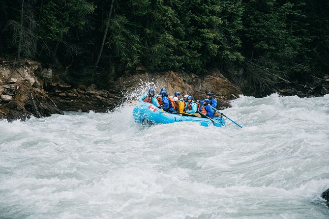 Whitewater Rafting Adventure | Kicking Horse River - The Class IV section: where the action begins