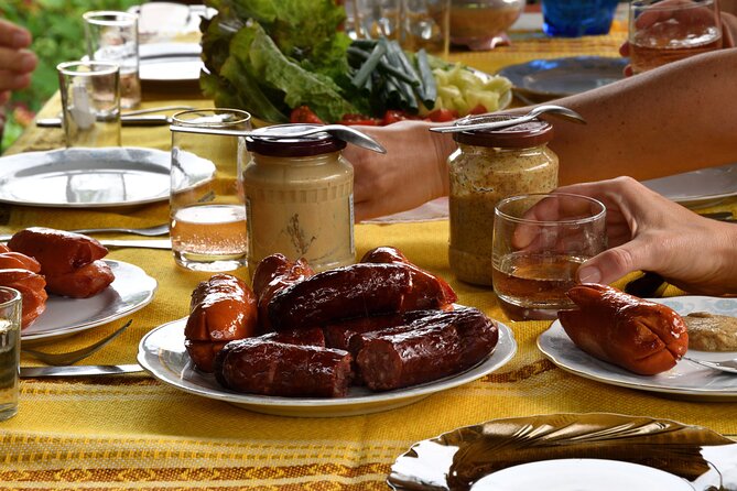 Zakopane Horse-Drawn Rides with Local Guide and Food Tasting - What you get for the price